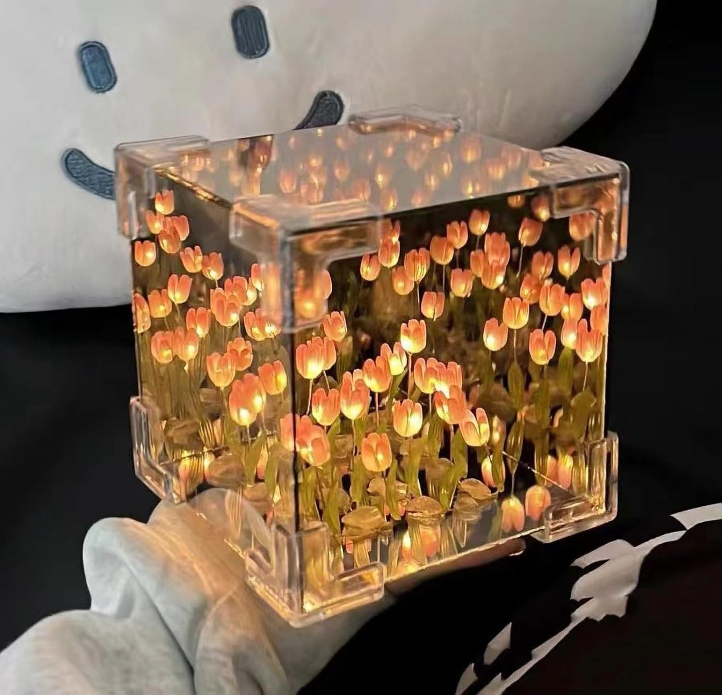 Luxora Tulips Cube Mirror Lamp